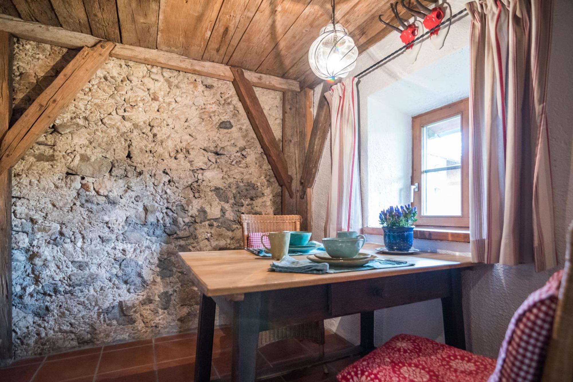 Apartment Schusterhaeusl - Urlaub Im Oberbayerischen Baudenkmal *